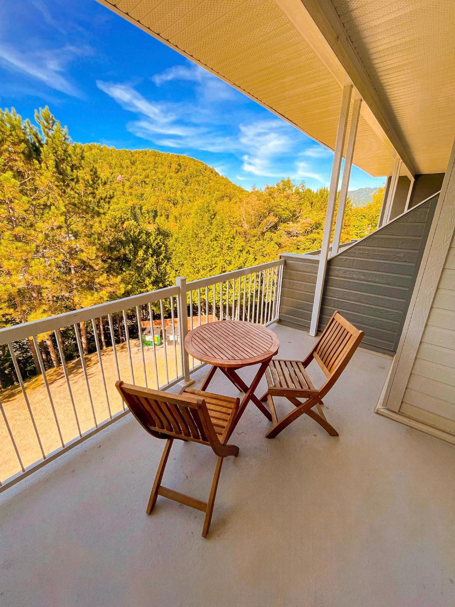 Condo Moderne, Escapade Vacance, Vue Sur Montagnes Dış mekan fotoğraf
